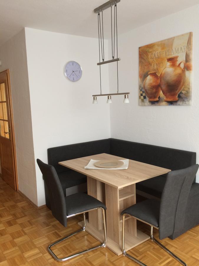 Ferienwohnung Im Gruenen Illschwang Dış mekan fotoğraf